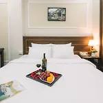 Ha Noi Lake View Hotel & Travel